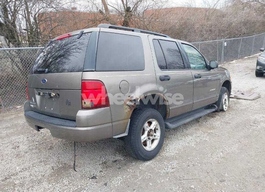 Photo 4 of 2004 Ford Explorer NBX/XLT (VIN 1FMZU73K64ZA59634)