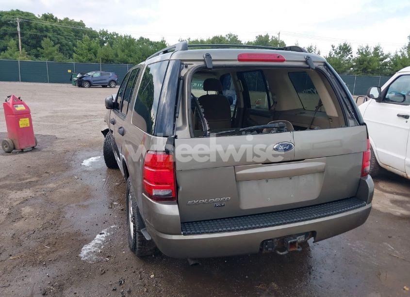 Photo 3 of 2004 Ford Explorer NBX/XLT (VIN 1FMZU73K64ZA93296)