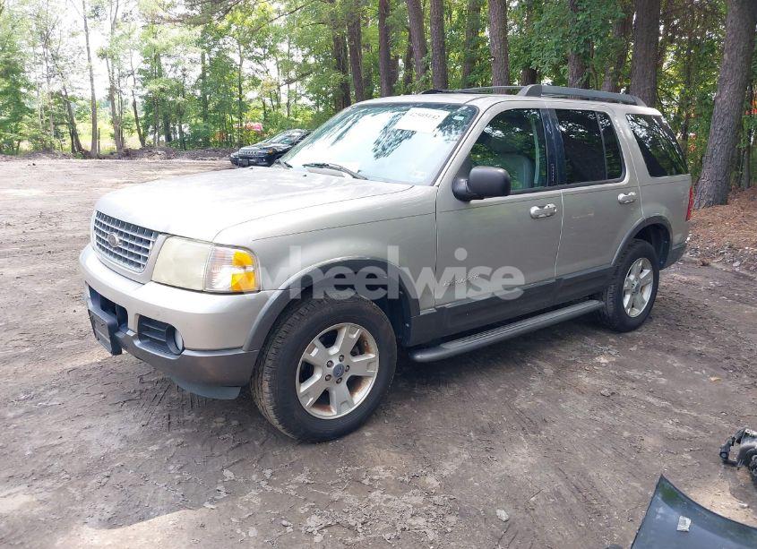 Photo 2 of 2005 Ford Explorer XLT/XLT SPORT (VIN 1FMZU73K65UA13770)