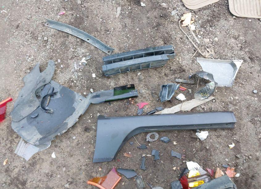 Photo 12 of 2005 Ford Explorer XLT/XLT SPORT (VIN 1FMZU73K65UB25453)