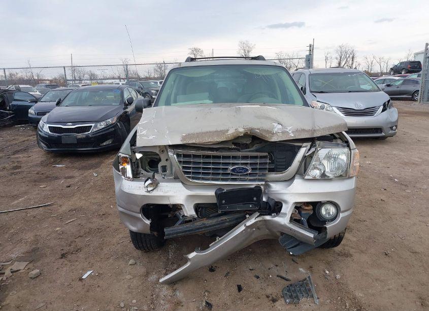 Photo 13 of 2005 Ford Explorer XLT/XLT SPORT (VIN 1FMZU73K65UB25453)