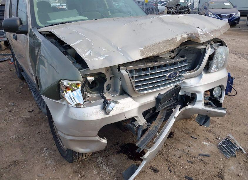 Photo 6 of 2005 Ford Explorer XLT/XLT SPORT (VIN 1FMZU73K65UB25453)