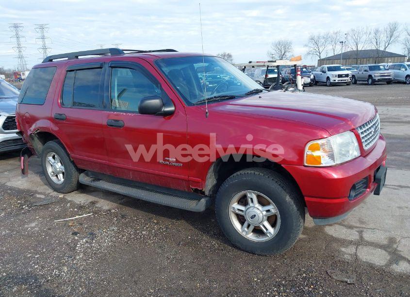 2005 Ford Explorer XLT/XLT SPORT (VIN 1FMZU73K65UB42186) main photo