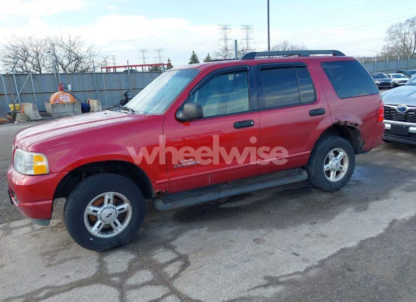 Photo 2 of 2005 Ford Explorer XLT/XLT SPORT (VIN 1FMZU73K65UB42186)