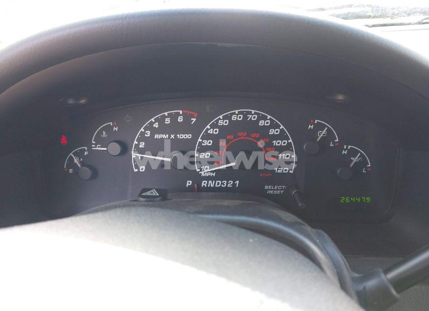 Photo 7 of 2002 Ford Explorer XLT (VIN 1FMZU73K72ZC89339)