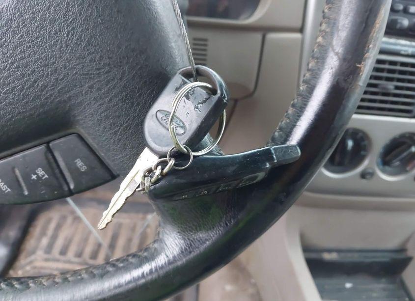 Photo 11 of 2003 Ford Explorer NBX/XLT (VIN 1FMZU73K73ZA26317)