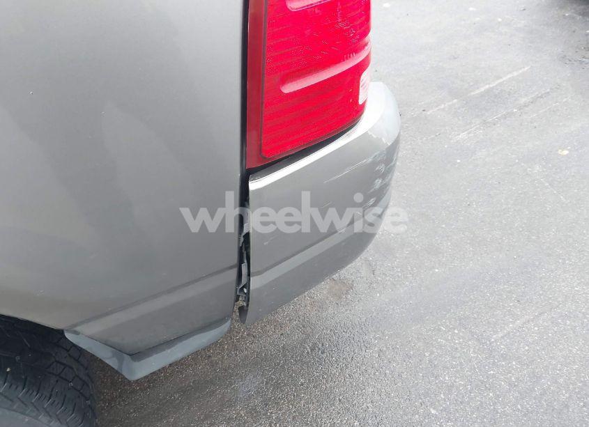 Photo 12 of 2005 Ford Explorer XLT/XLT SPORT (VIN 1FMZU73K85ZA51472)