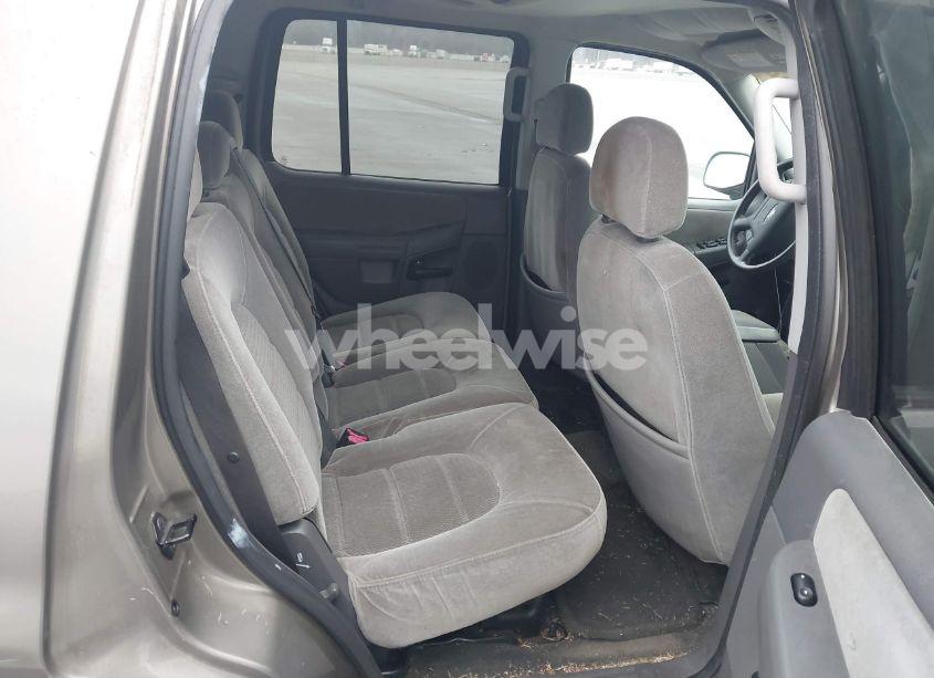 Photo 8 of 2005 Ford Explorer XLT/XLT SPORT (VIN 1FMZU73K85ZA51472)