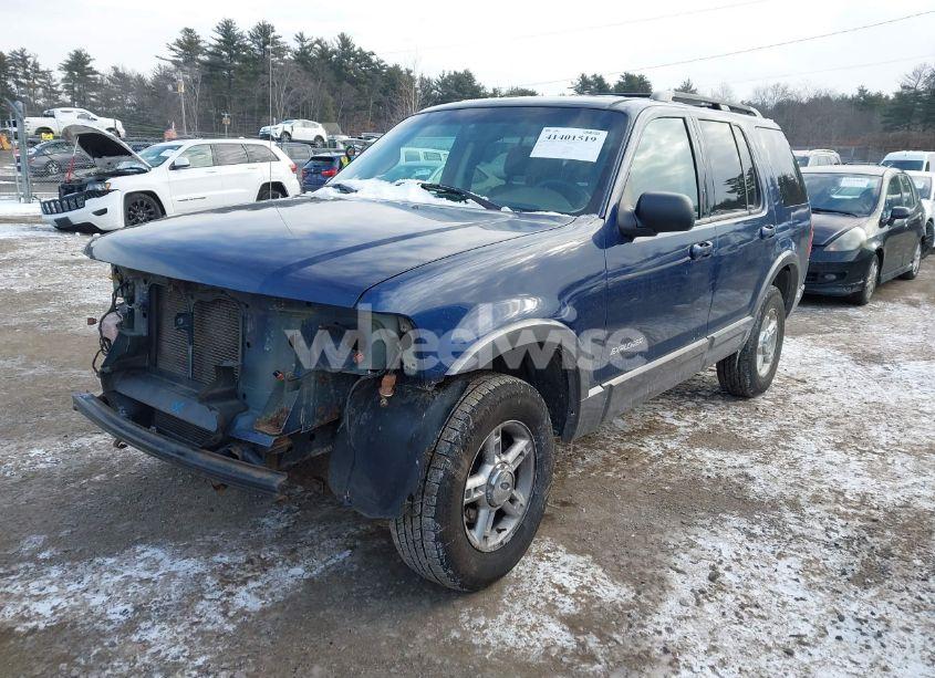Photo 2 of 2004 Ford Explorer NBX/XLT (VIN 1FMZU73K94UB25865)