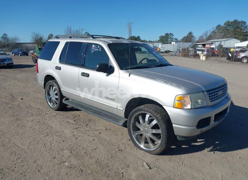 2005 Ford Explorer XLT/XLT SPORT (VIN 1FMZU73K95UB47611) main photo