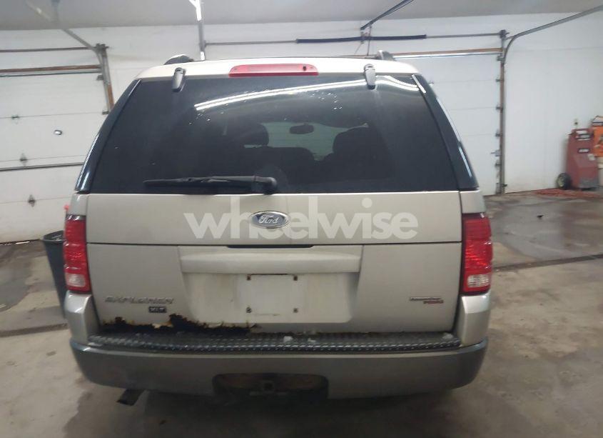Photo 17 of 2005 Ford Explorer XLT/XLT SPORT (VIN 1FMZU73K95UB58818)