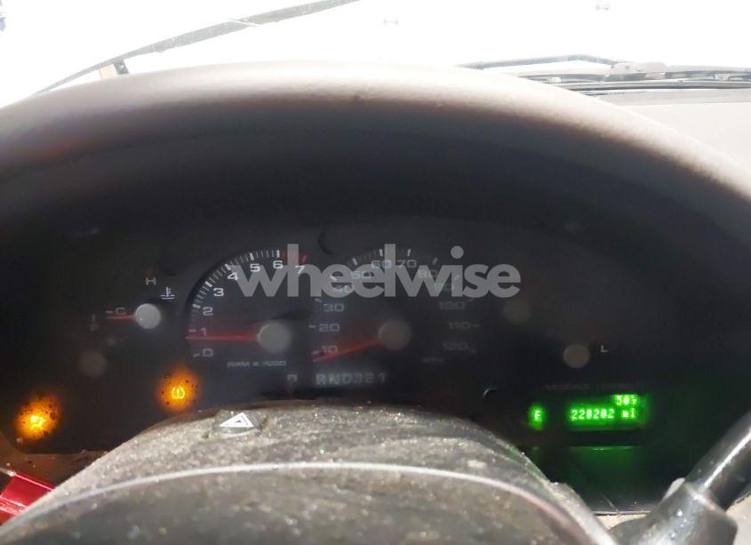 Photo 7 of 2005 Ford Explorer XLT/XLT SPORT (VIN 1FMZU73K95UB58818)