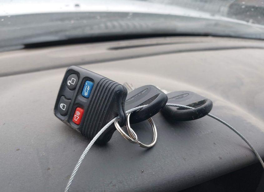 Photo 11 of 2005 Ford Explorer XLT/XLT SPORT (VIN 1FMZU73K95UB72136)