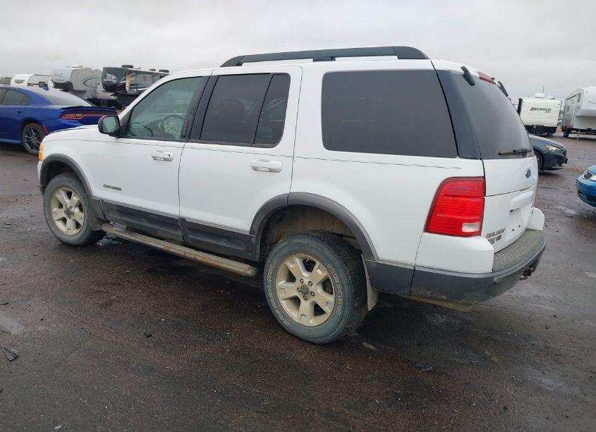 Photo 3 of 2005 Ford Explorer XLT/XLT SPORT (VIN 1FMZU73K95UB72136)