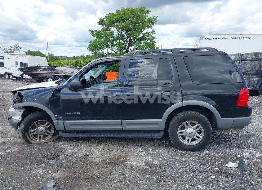 Photo 14 of 2002 Ford Explorer XLT (VIN 1FMZU73KX2ZC96222)