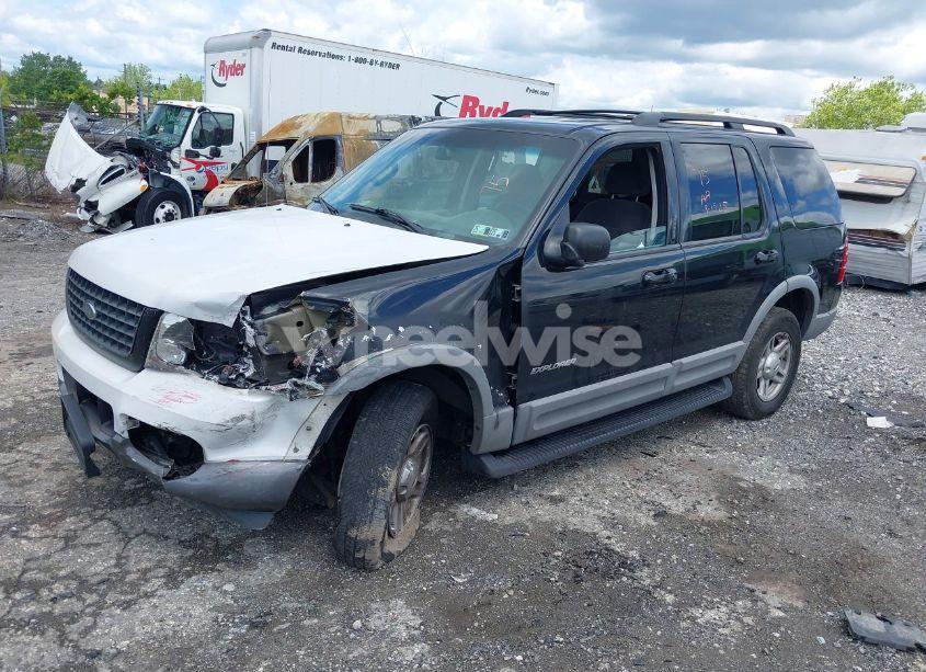 Photo 2 of 2002 Ford Explorer XLT (VIN 1FMZU73KX2ZC96222)