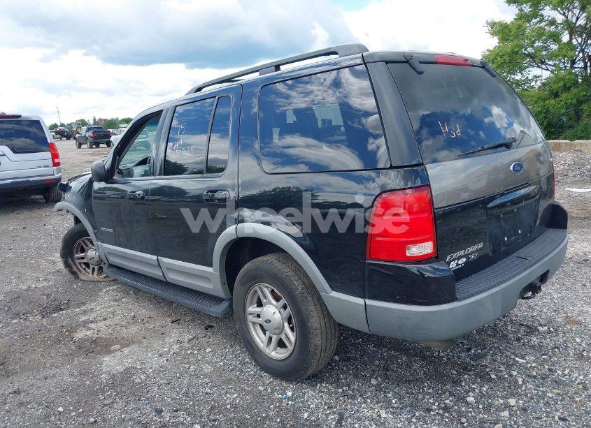 Photo 3 of 2002 Ford Explorer XLT (VIN 1FMZU73KX2ZC96222)