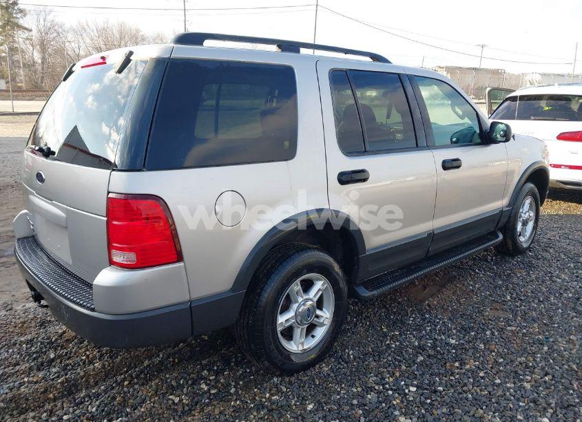 Photo 4 of 2003 Ford Explorer NBX/XLT (VIN 1FMZU73KX3UB83904)