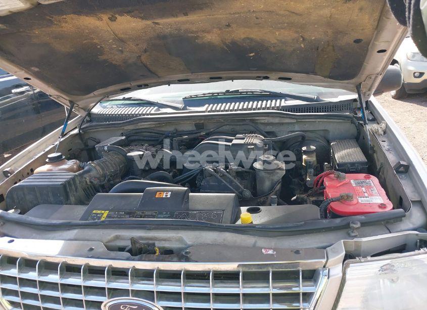 Photo 10 of 2004 Ford Explorer NBX/XLT (VIN 1FMZU73KX4UA03063)