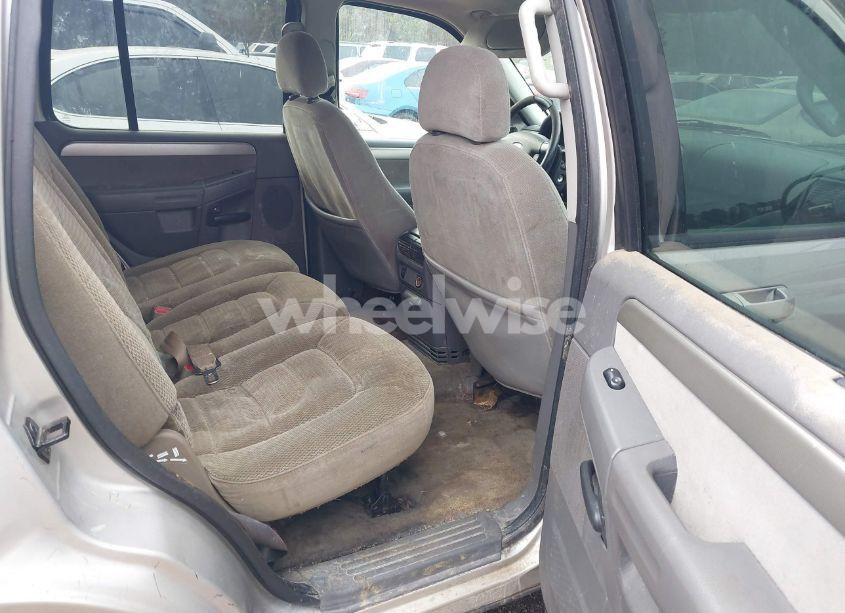 Photo 8 of 2004 Ford Explorer NBX/XLT (VIN 1FMZU73KX4UA03063)