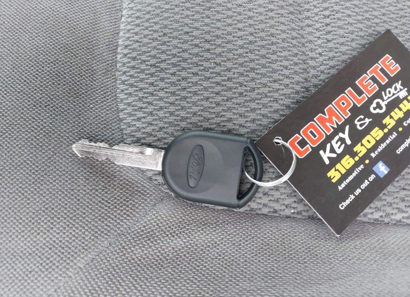 Photo 11 of 2004 Ford Explorer (VIN 1FMZU73KX4ZA07780)