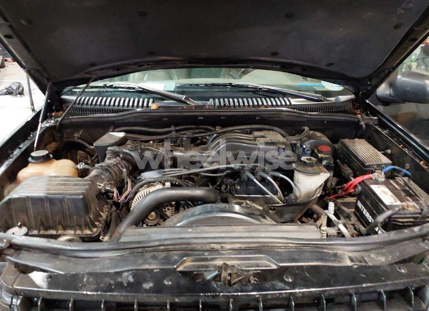 Photo 10 of 2004 Ford Explorer NBX/XLT (VIN 1FMZU73KX4ZB02954)