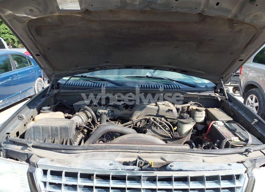 Photo 10 of 2005 Ford Explorer XLT/XLT SPORT (VIN 1FMZU73KX5UB60979)