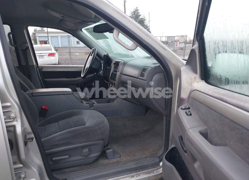 Photo 5 of 2003 Ford Explorer NBX/XLT (VIN 1FMZU73W13ZA42256)