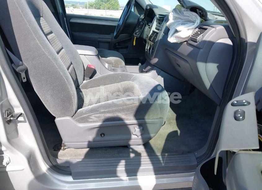 Photo 5 of 2003 Ford Explorer NBX/XLT (VIN 1FMZU73W33ZA92706)