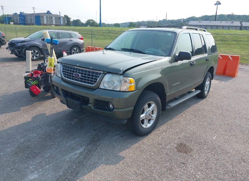 Photo 2 of 2004 Ford Explorer NBX/XLT (VIN 1FMZU73W34ZA35231)