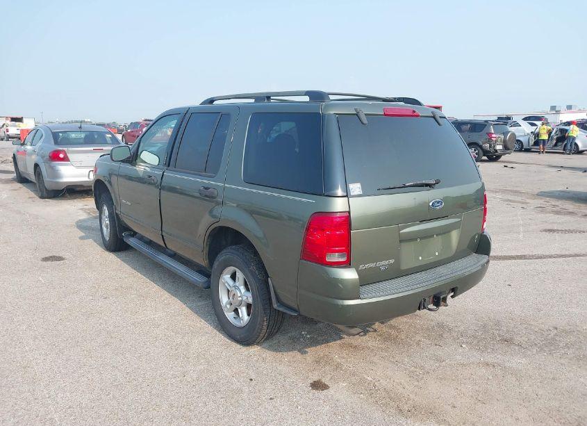 Photo 3 of 2004 Ford Explorer NBX/XLT (VIN 1FMZU73W34ZA35231)