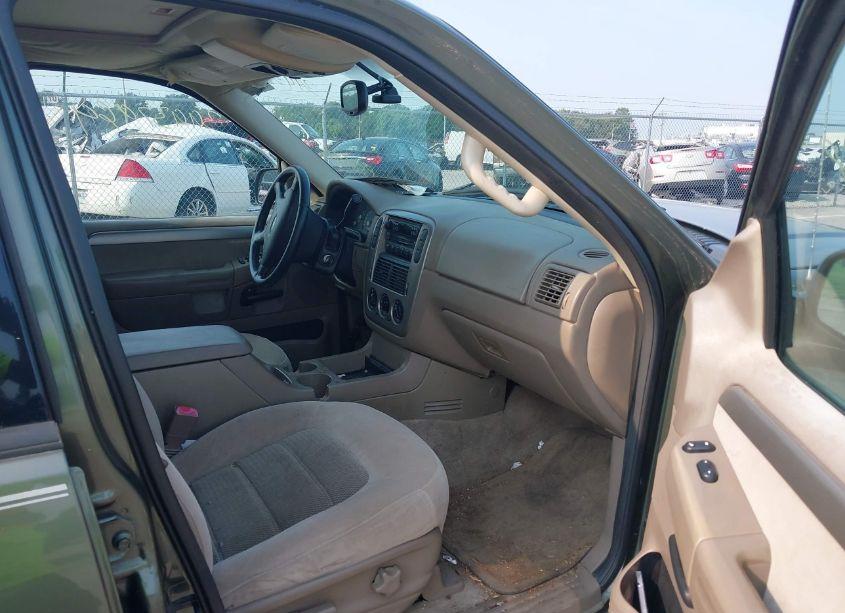 Photo 5 of 2004 Ford Explorer NBX/XLT (VIN 1FMZU73W34ZA35231)