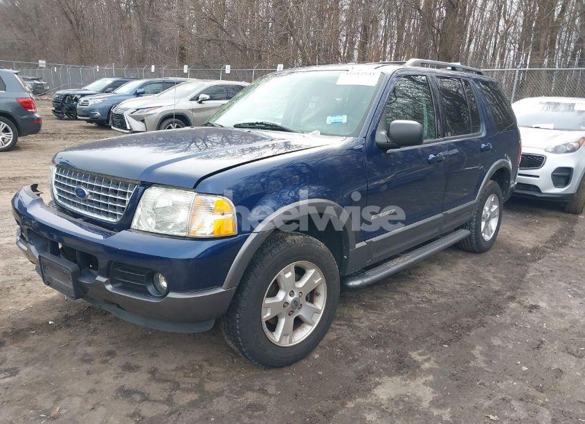 Photo 2 of 2004 Ford Explorer NBX/XLT (VIN 1FMZU73W44UA79929)