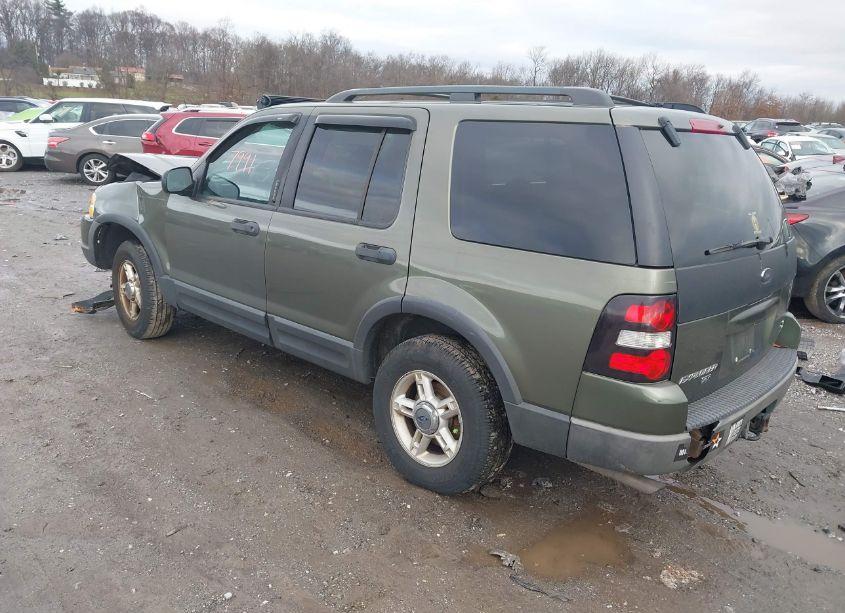 Photo 3 of 2003 Ford Explorer NBX/XLT (VIN 1FMZU73W73UA46065)