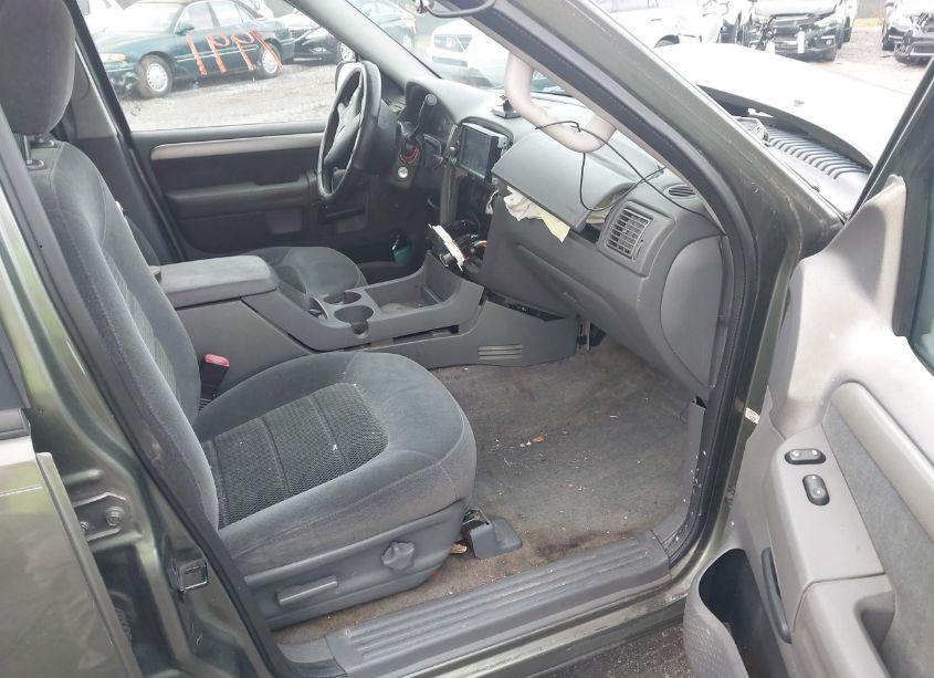 Photo 5 of 2003 Ford Explorer NBX/XLT (VIN 1FMZU73W73UA46065)