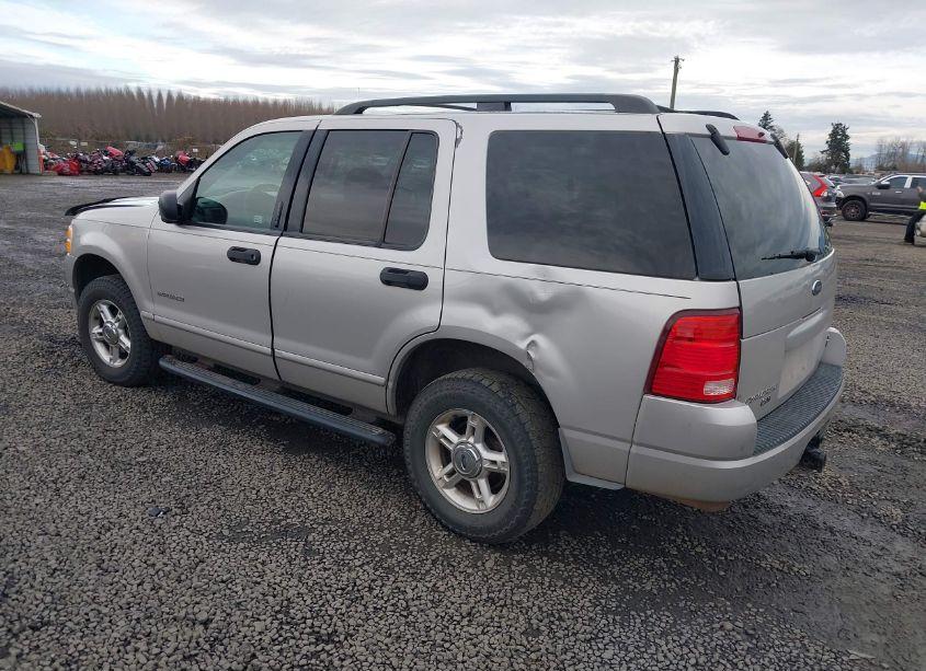 Photo 3 of 2004 Ford Explorer NBX/XLT (VIN 1FMZU73WX4UA72922)