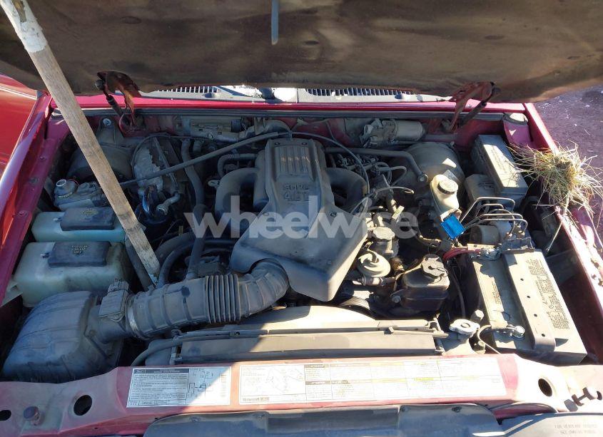 Photo 10 of 2000 Ford Explorer EDDIE BAUER (VIN 1FMZU74E2YZA71908)