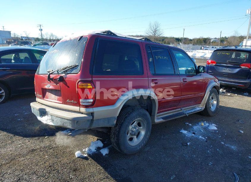 Photo 4 of 2000 Ford Explorer EDDIE BAUER (VIN 1FMZU74E2YZA71908)