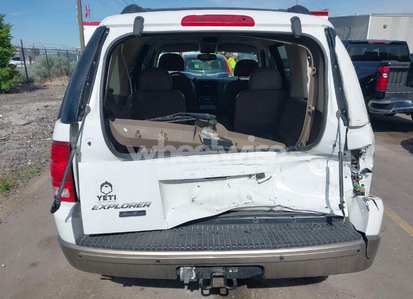 Photo 16 of 2002 Ford Explorer EDDIE BAUER (VIN 1FMZU74E32ZB77338)