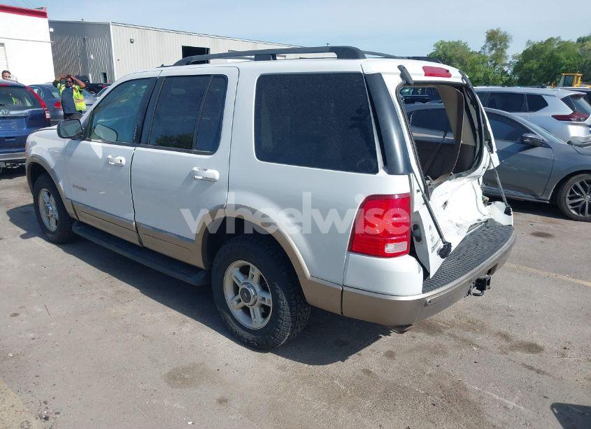 Photo 3 of 2002 Ford Explorer EDDIE BAUER (VIN 1FMZU74E32ZB77338)