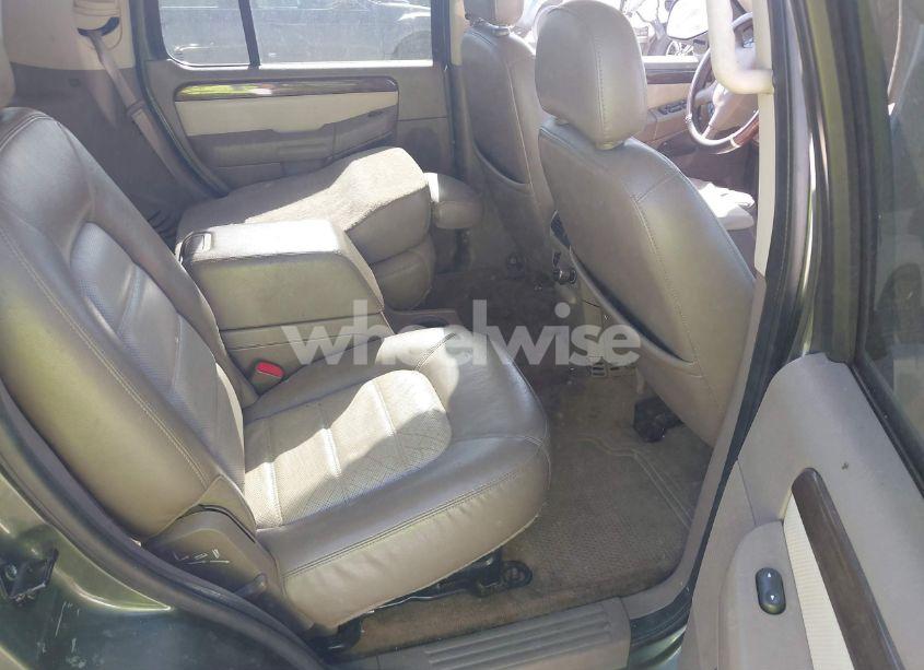 Photo 8 of 2004 Ford Explorer EDDIE BAUER (VIN 1FMZU74E34ZA92552)