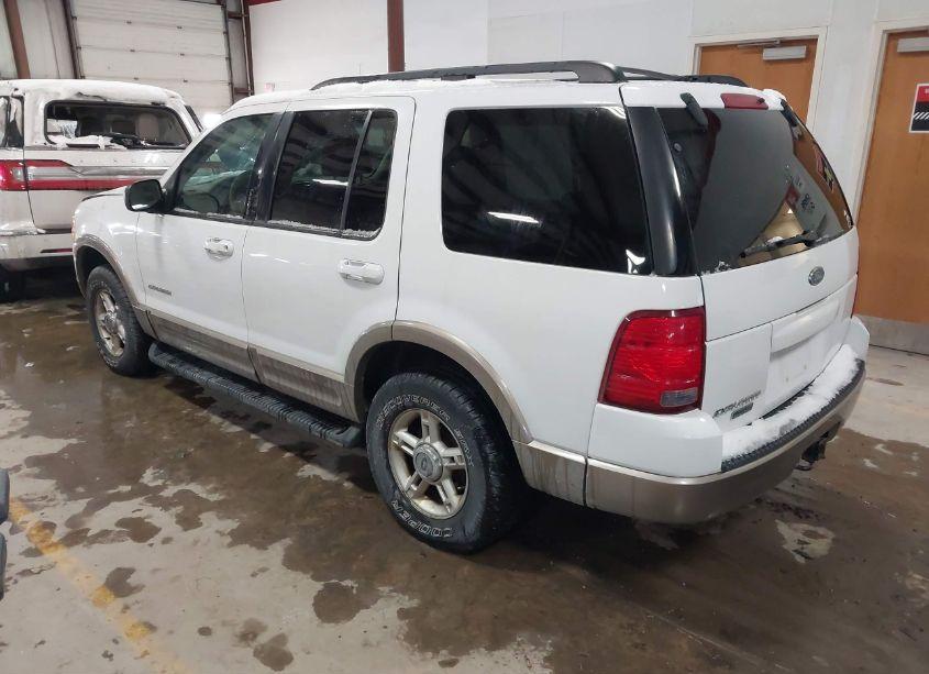Photo 3 of 2002 Ford Explorer EDDIE BAUER (VIN 1FMZU74E52ZA85874)
