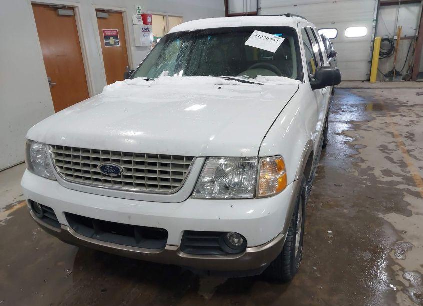 Photo 6 of 2002 Ford Explorer EDDIE BAUER (VIN 1FMZU74E52ZA85874)