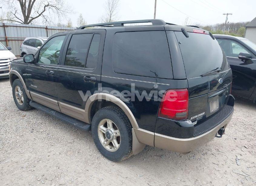 Photo 3 of 2002 Ford Explorer EDDIE BAUER (VIN 1FMZU74E82UA67267)