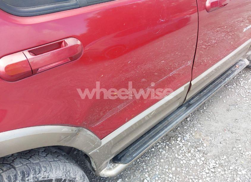 Photo 6 of 2004 Ford Explorer EDDIE BAUER (VIN 1FMZU74K14UA87319)