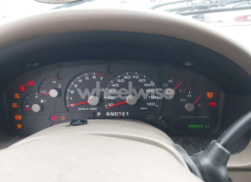 Photo 7 of 2004 Ford Explorer EDDIE BAUER (VIN 1FMZU74K14ZA93639)