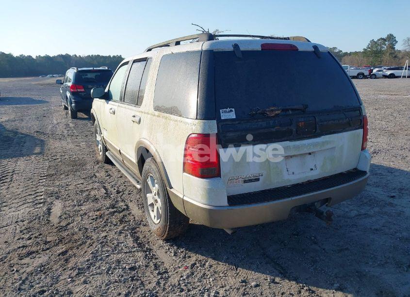 Photo 3 of 2004 Ford Explorer EDDIE BAUER (VIN 1FMZU74K34ZB25846)