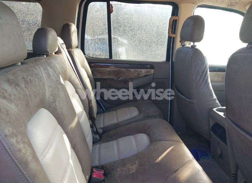 Photo 8 of 2004 Ford Explorer EDDIE BAUER (VIN 1FMZU74K34ZB25846)