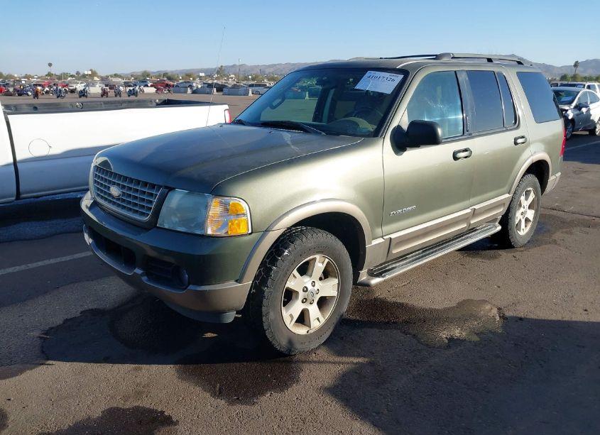 Photo 2 of 2004 Ford Explorer EDDIE BAUER (VIN 1FMZU74K44UA95849)