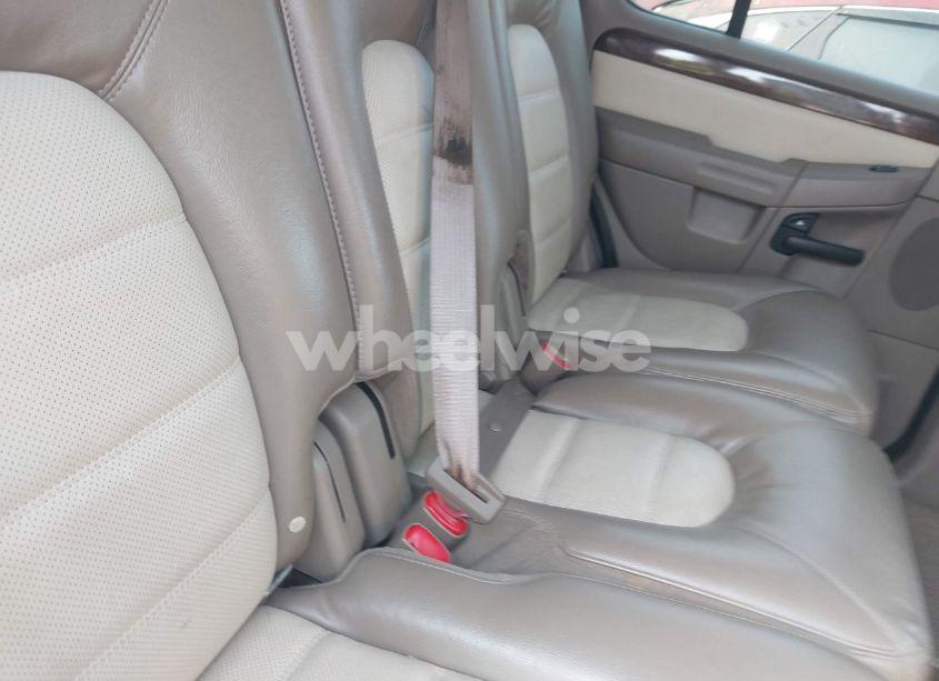 Photo 8 of 2004 Ford Explorer EDDIE BAUER (VIN 1FMZU74K64UA58964)